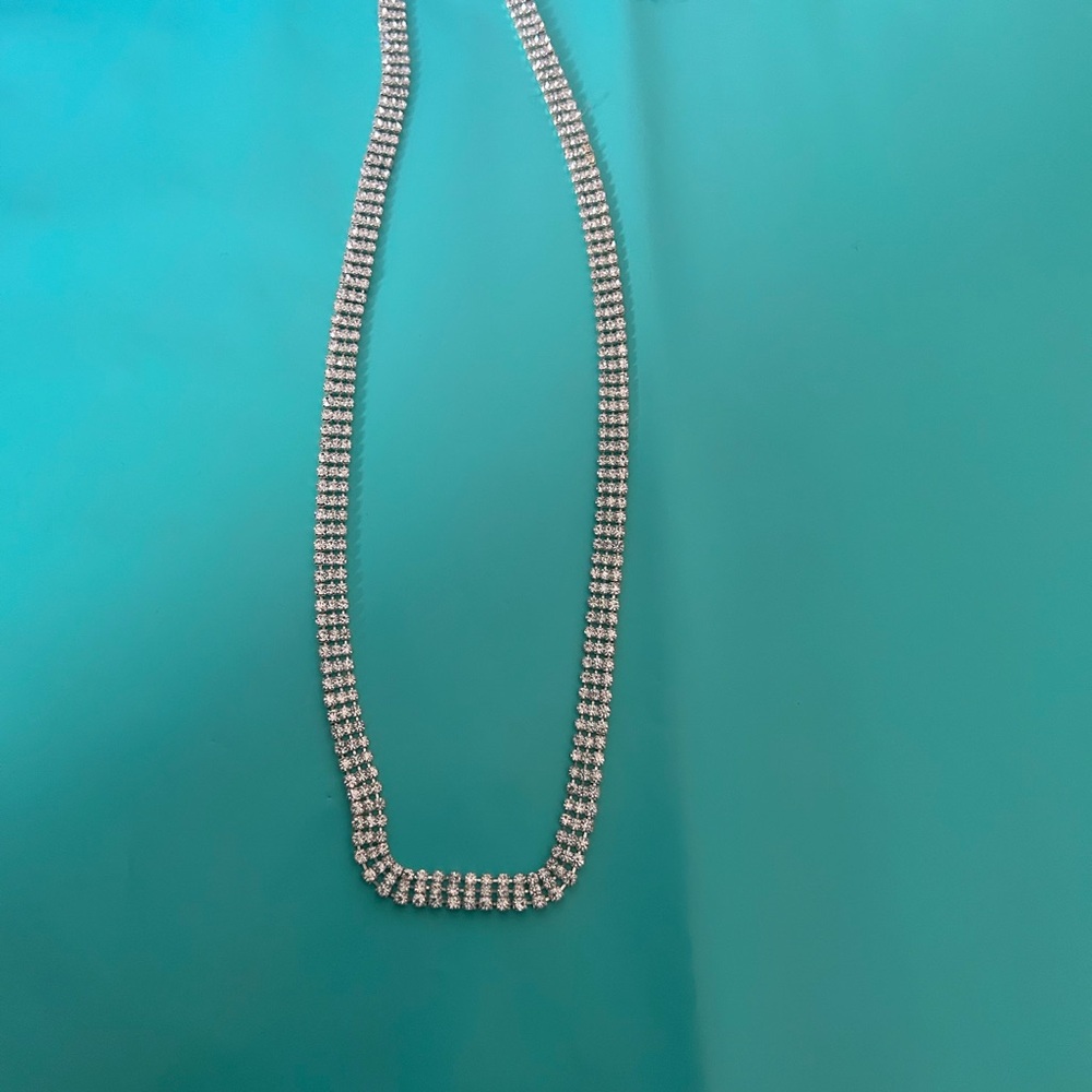 Elegant Silver Necklace